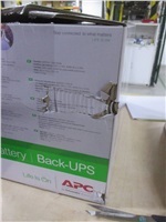BAZAR - APC Back-UPS 2200VA, 230V, AVR, Schuko Sockets (1200W) - Poškozený obal (Komplet)