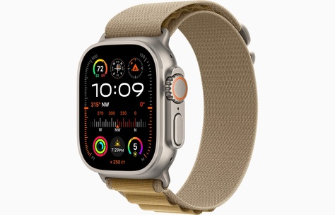 APPLE WATCH ULTRA2 - 49mm - Přírodní titan se žlutohnědým alpským tahem L